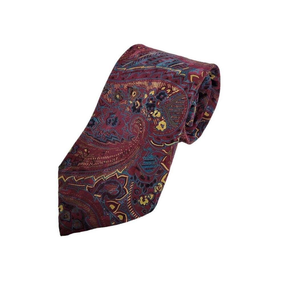 Vintage Guy Laroche Burgundy Paisley Pattern Silk Neck Tie Made In USA